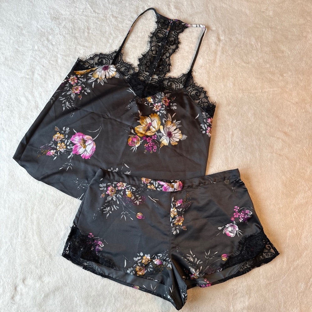 Midnight Bakery Pajama Set Lincoln Cami & Shorts Small Dark Floral Satin